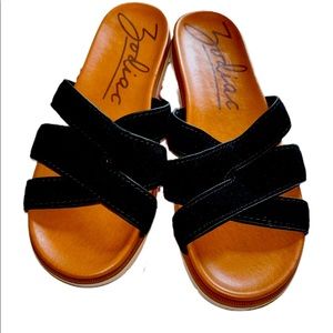 Zodiac Naila Sandal size 7.5